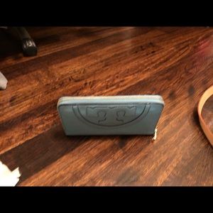 Tory Burch wallet